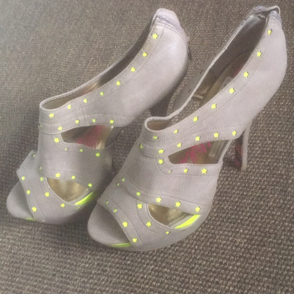 Pumps very good condition